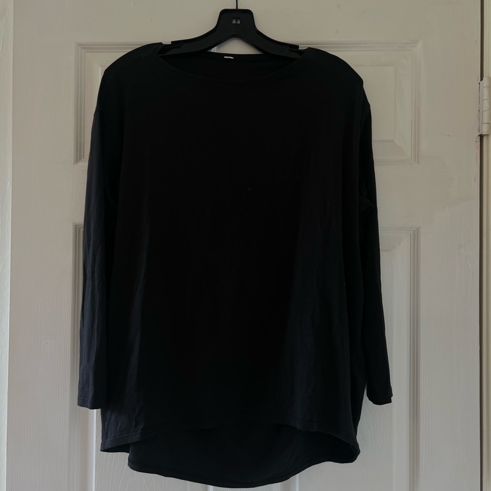 Lululemon Black Longsleeve Tee